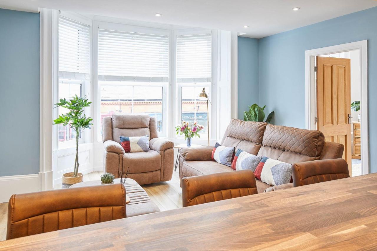 Host & - Seaside Apartment Saltburn-by-the-Sea
